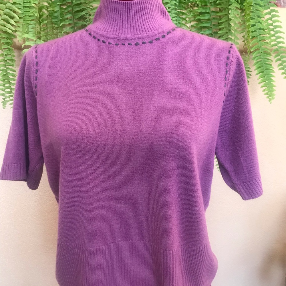 Beautiful mauve sweater